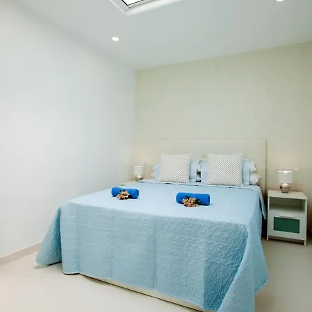 Villa Playa Hari - 3 Bedroom - Great Value - Perfect For Families *